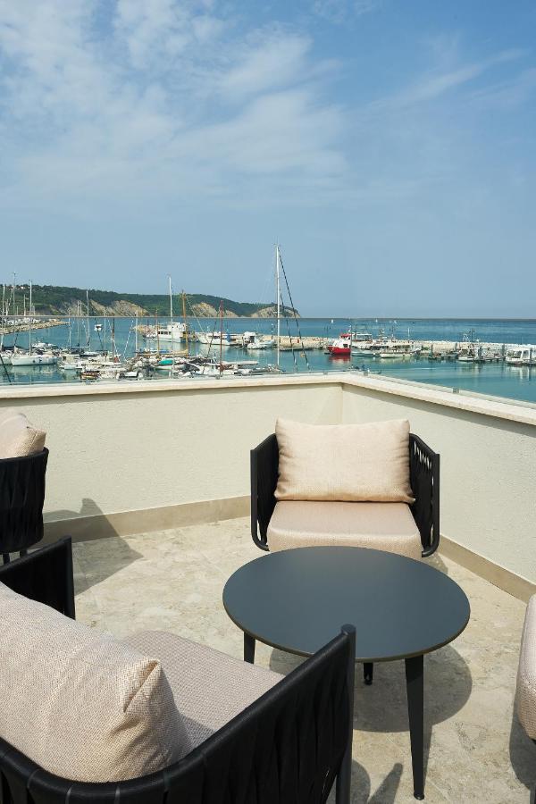 Dolcemente Garni Hotel Superior Izola Exteriör bild