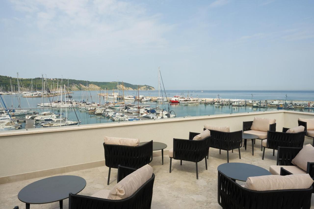 Dolcemente Garni Hotel Superior Izola Exteriör bild